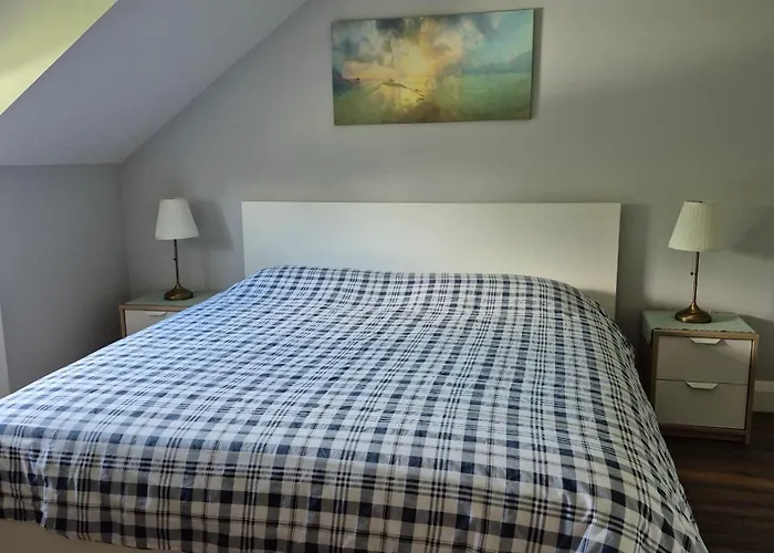 לינה וארוחת בוקר Sheepviewhouse Leo Kilgarvan